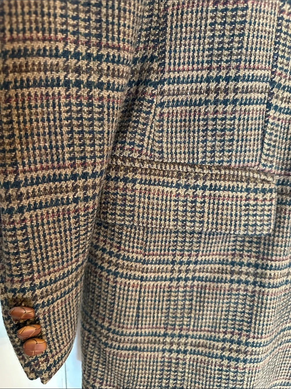 Woolrich Brown Glen Plaid Sport Coat with Tan Buttons